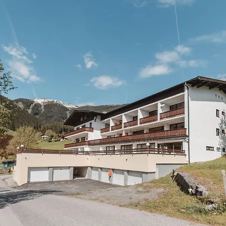 Max & Moritz 16 By Interhome Apartamento Zell am See
